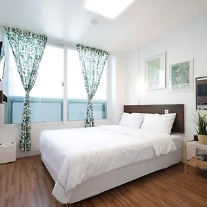 Ekonomy Haeundae Hostel Busan