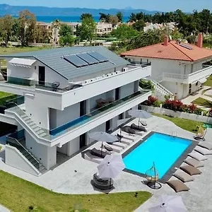 V Luxury Gasthof Pefkochori