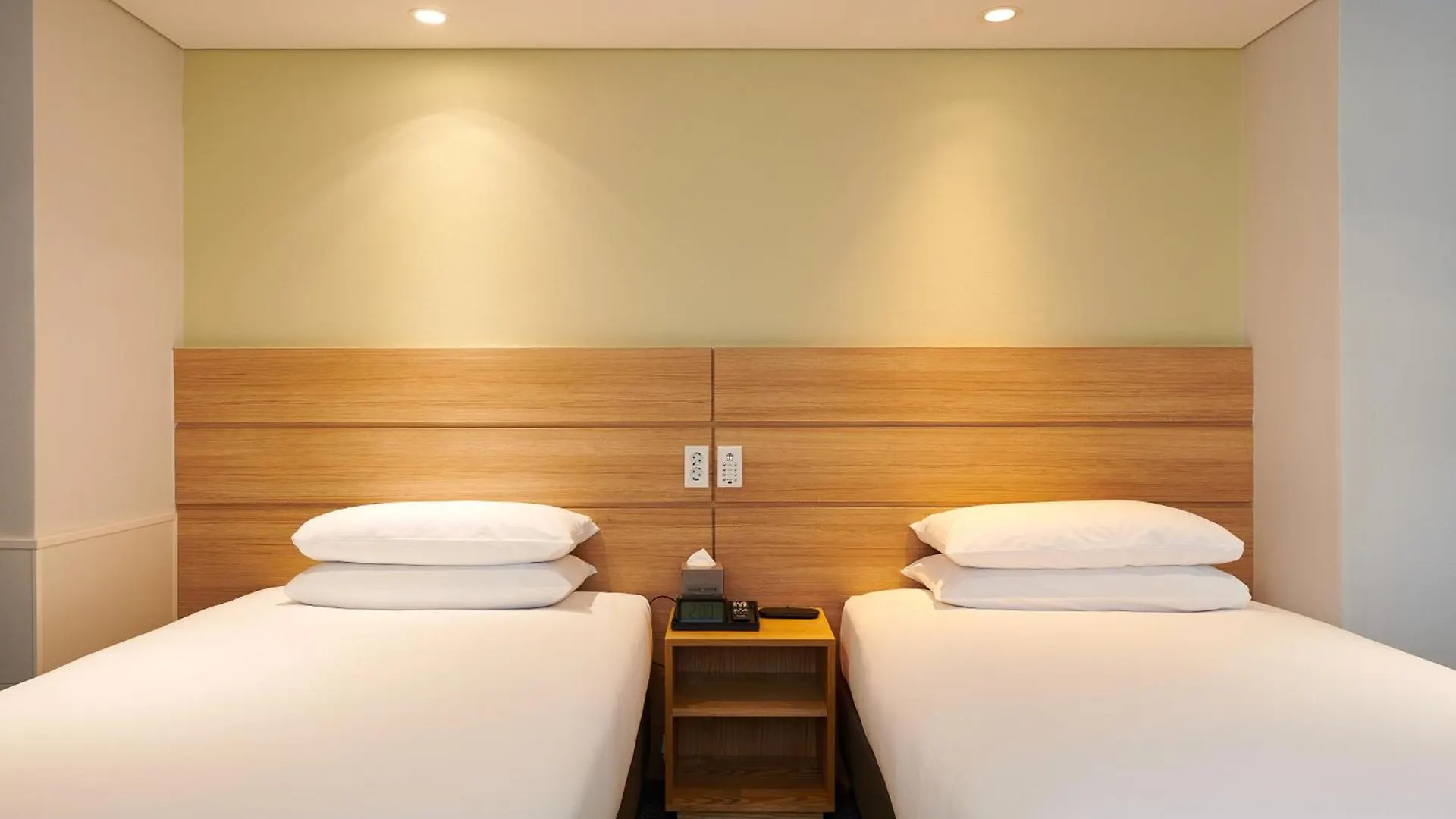 Nine Tree By Parnas Seoul Myeongdong 1 Hotel