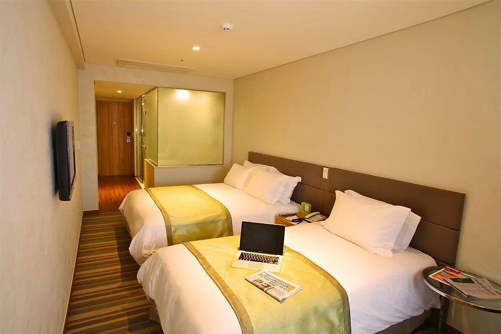 Nine Tree By Parnas Seoul Myeongdong 1 Otel