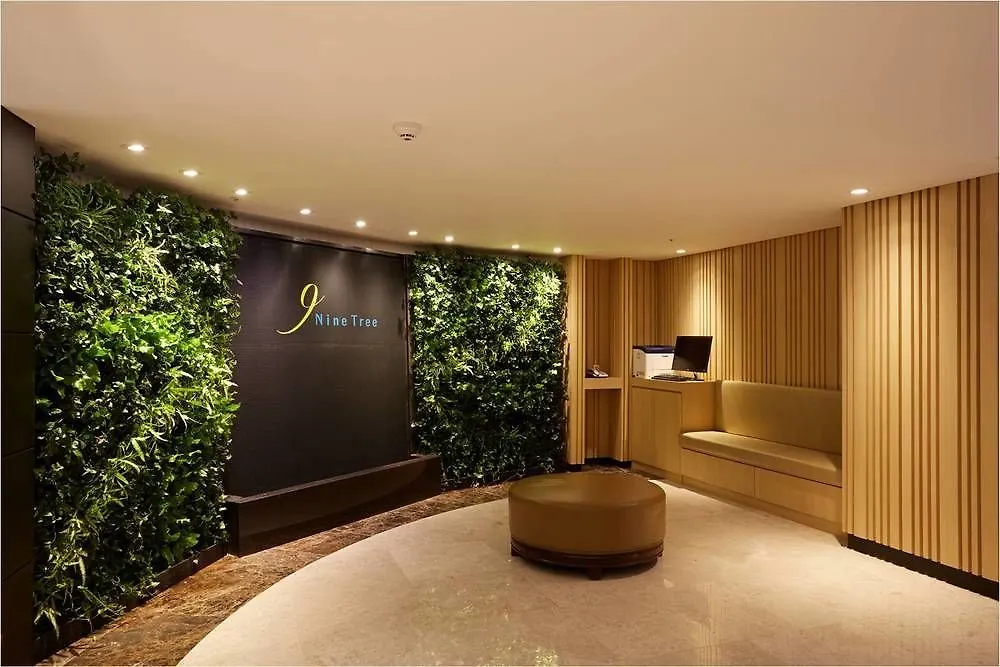 Отель Nine Tree By Parnas Seoul Myeongdong 1 3*,  Южная Корея