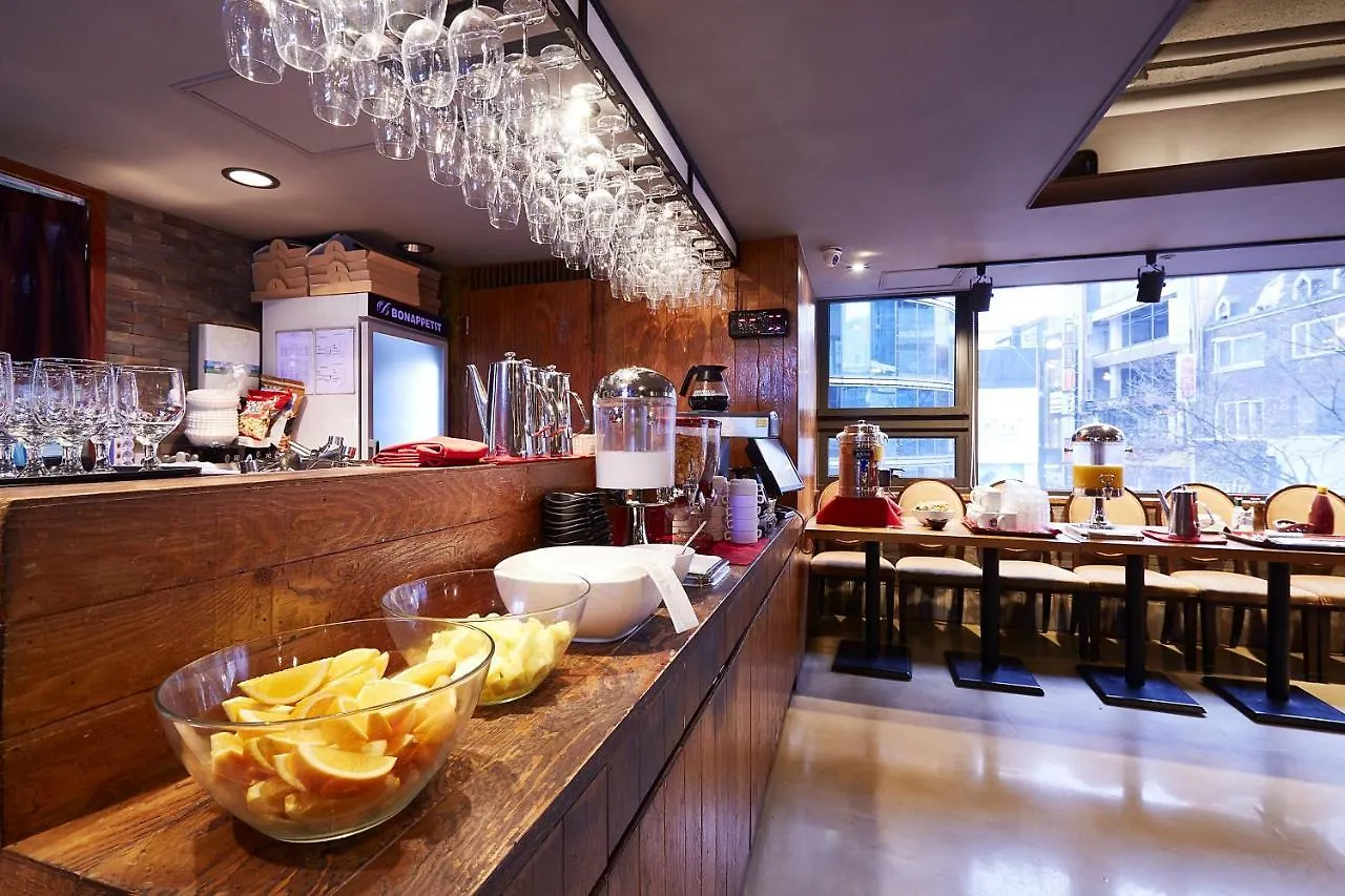 Отель Nine Tree By Parnas Seoul Myeongdong 1